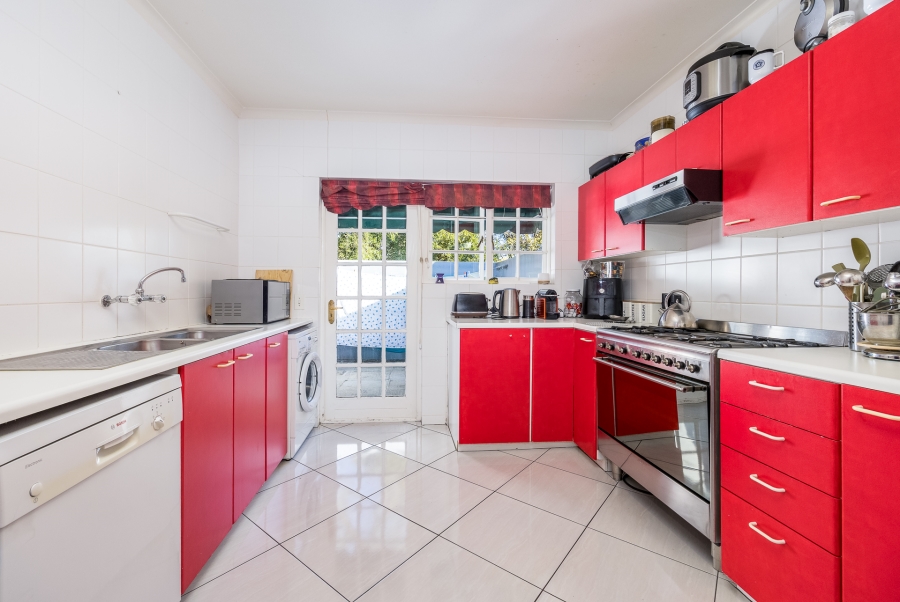 3 Bedroom Property for Sale in Zevenwacht Farm Village Western Cape